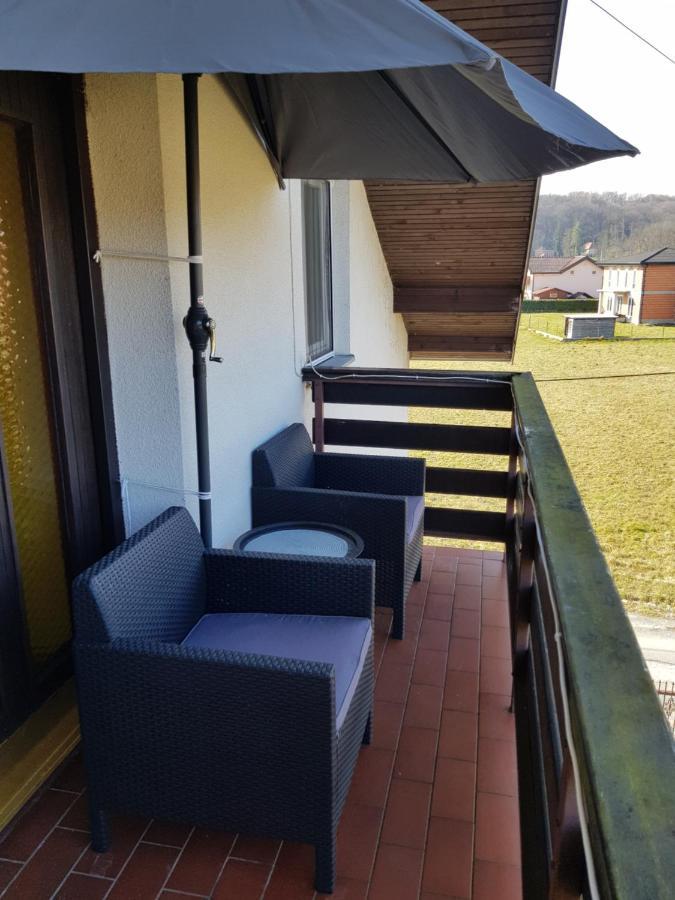 Apartman Atelier Karlovac Exteriör bild