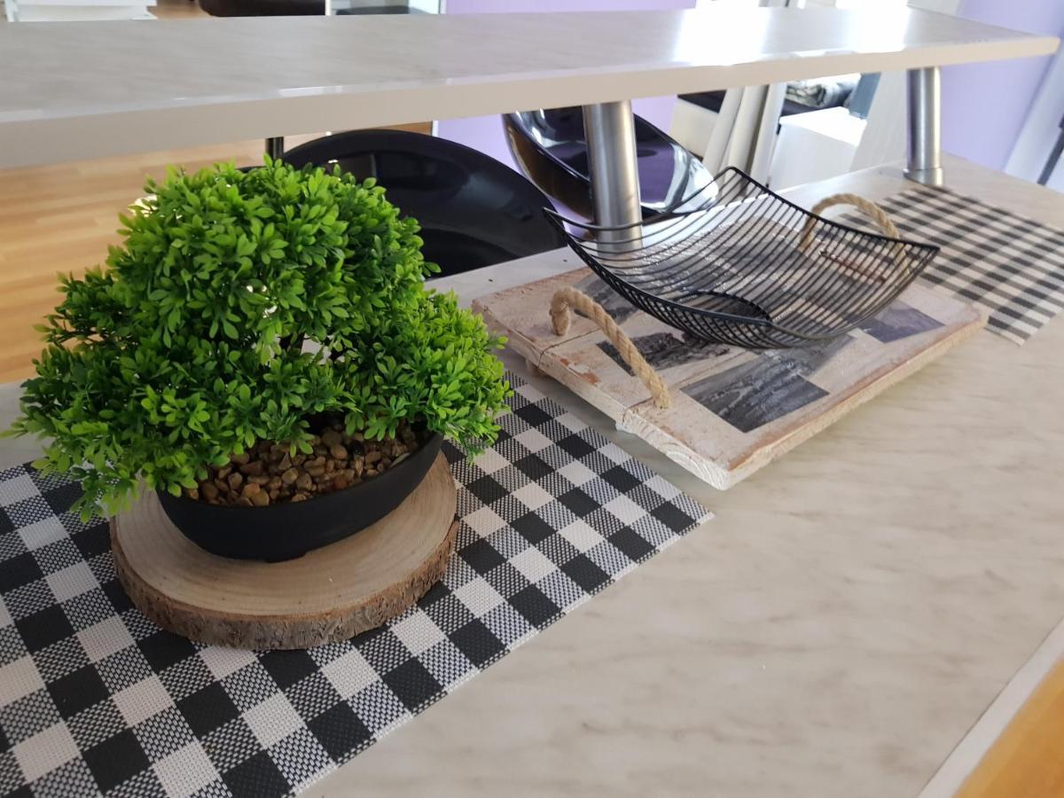 Apartman Atelier Karlovac Exteriör bild
